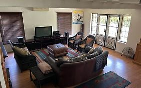 Paradyskloof Suite